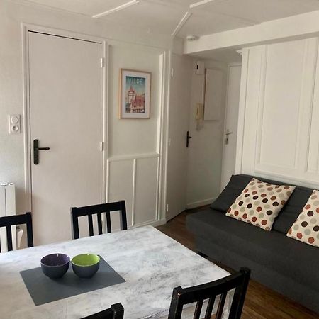 Le Garengeot - Wifi - Centre Ville - Property Rental Nm Vitré Eksteriør bilde