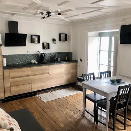 Le Garengeot - Wifi - Centre Ville - Property Rental Nm Vitré Eksteriør bilde